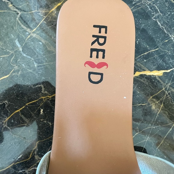 Fred Metallic Champagne mules in Hermes style. Very comfy and gorgeous - Picture 6 of 8